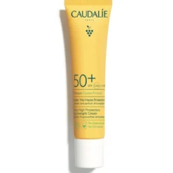 Caudalie Vinosun Protect Fluido Altissima Protezione SPF50+ - Protezione solare molto alta per viso e collo - 40 ml